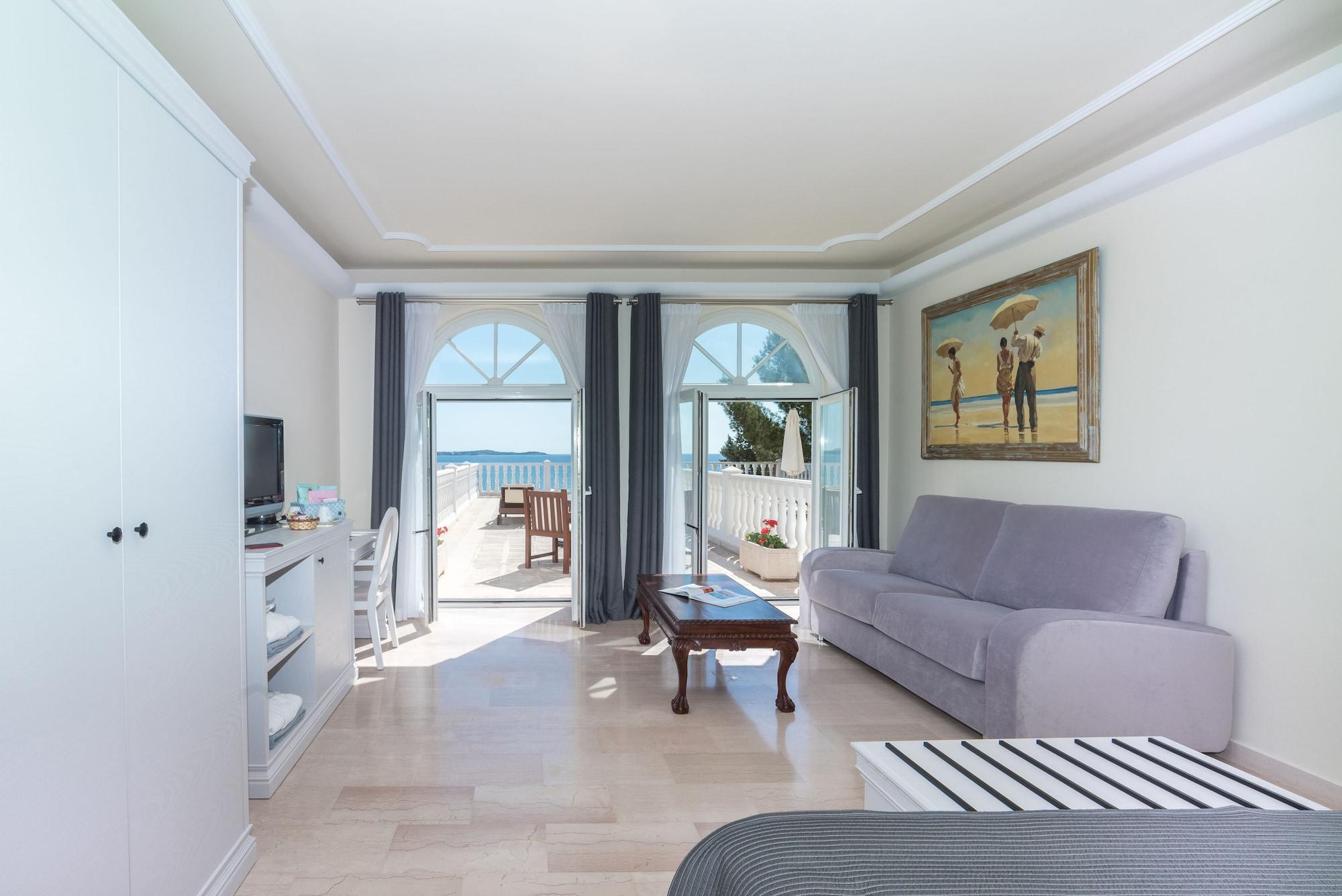 Grand Hotel Palladium Santa Eulalia Del Rio Exterior foto
