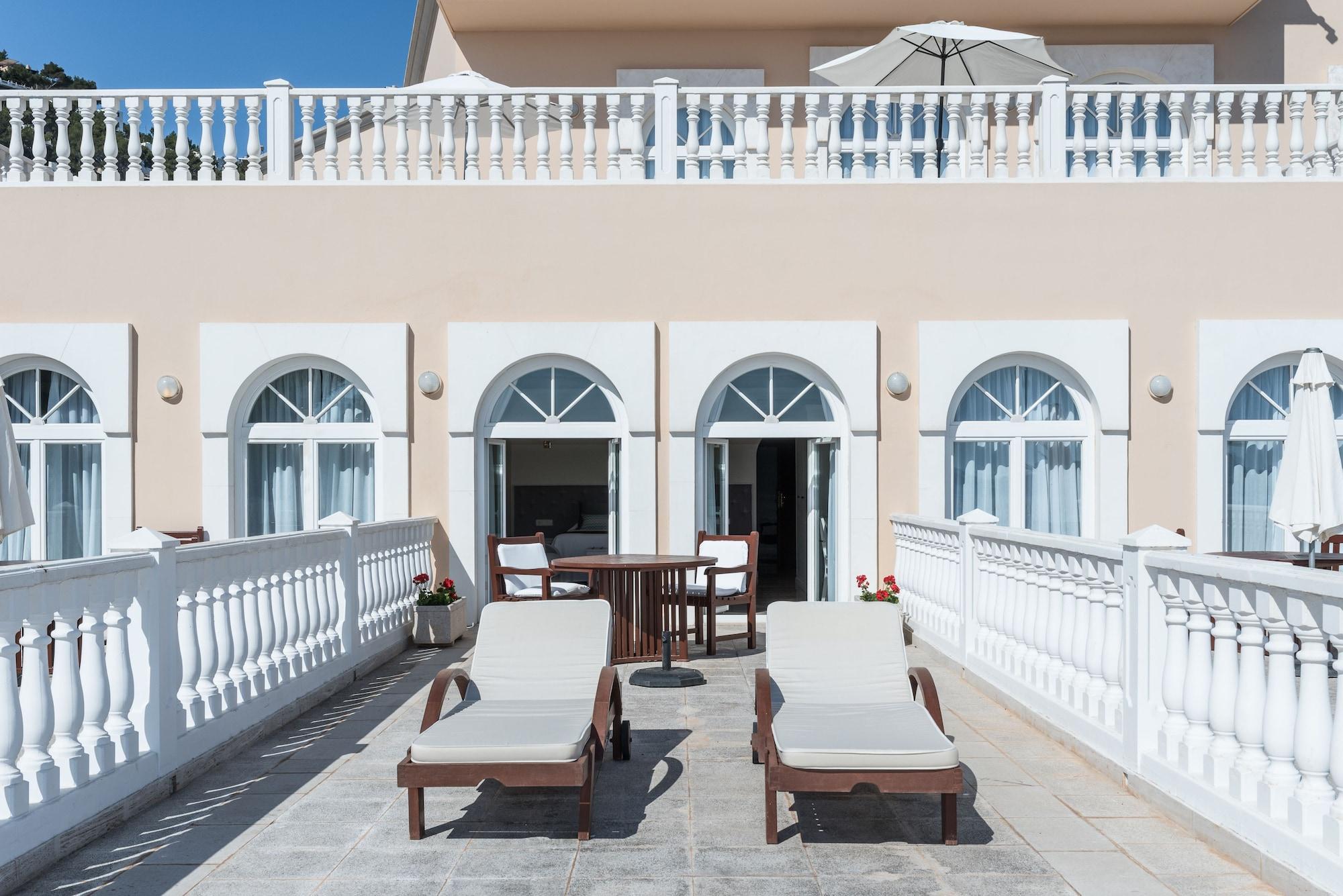 Grand Hotel Palladium Santa Eulalia Del Rio Exterior foto