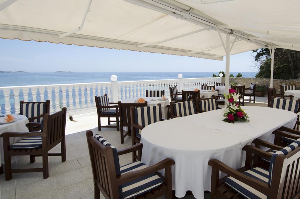 Grand Hotel Palladium Santa Eulalia Del Rio Exterior foto